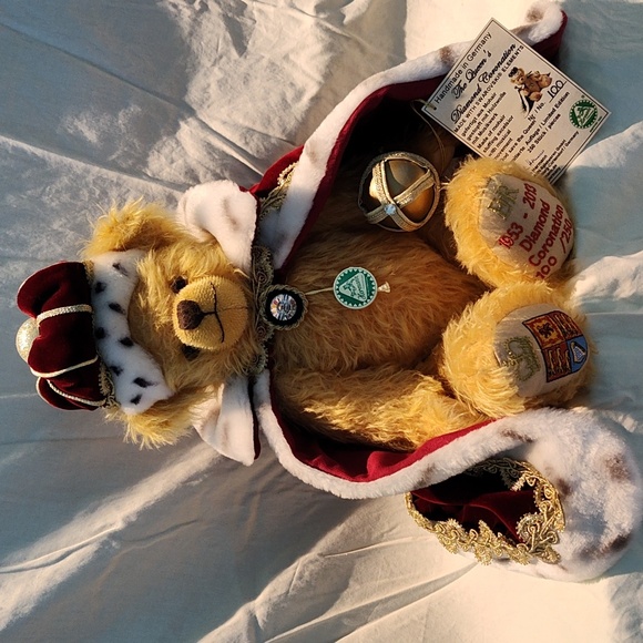 Hermann Queen's Diamond Coronation LE Mohair Teddy Bear - Picture 1 of 9